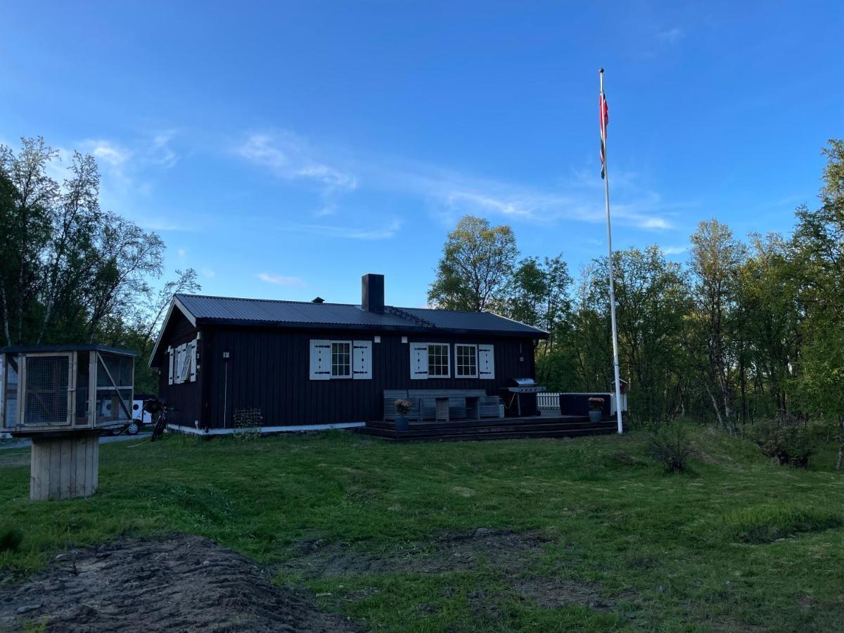 Stor Hytte I Olderfjord Villa Russenes Exterior foto